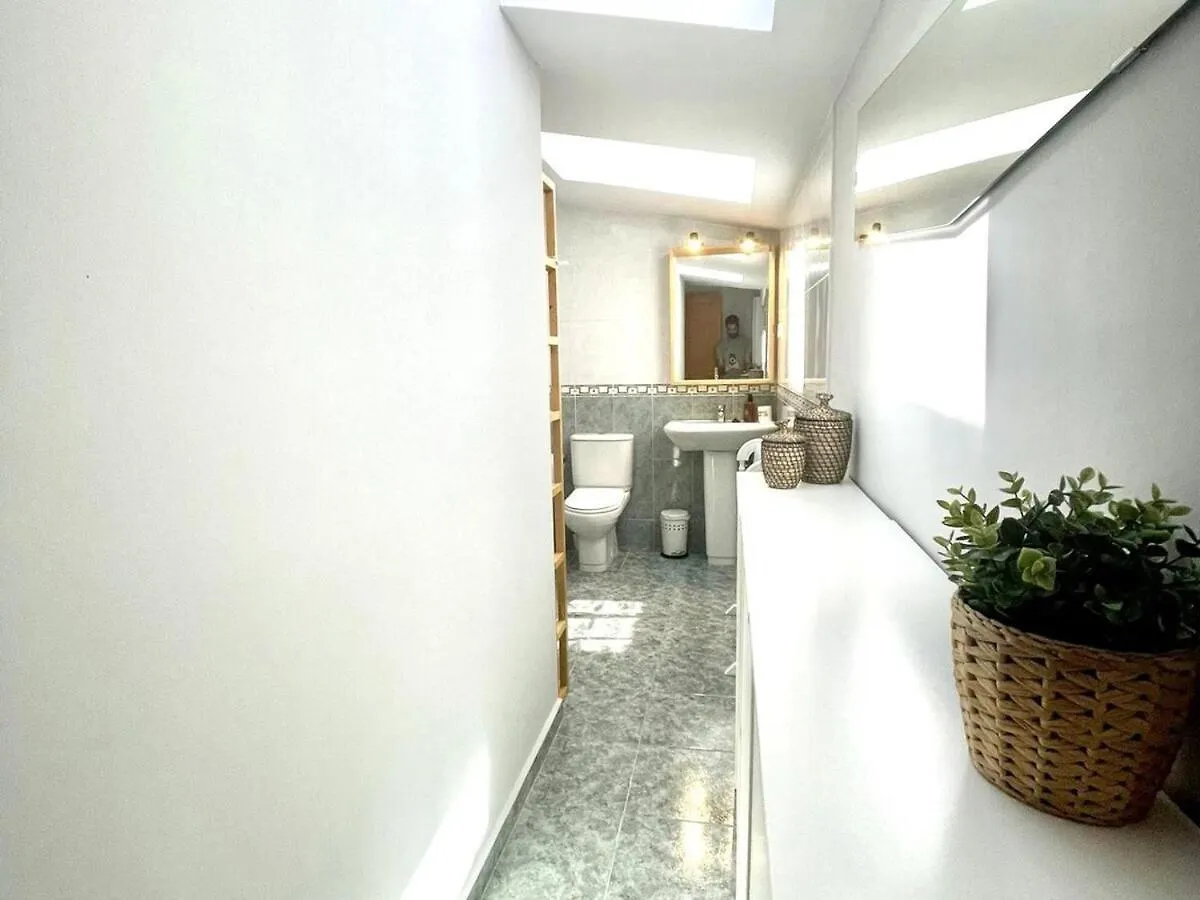 Calu Homes Duplex Cerca Playa De Huelin Malaga Apartment