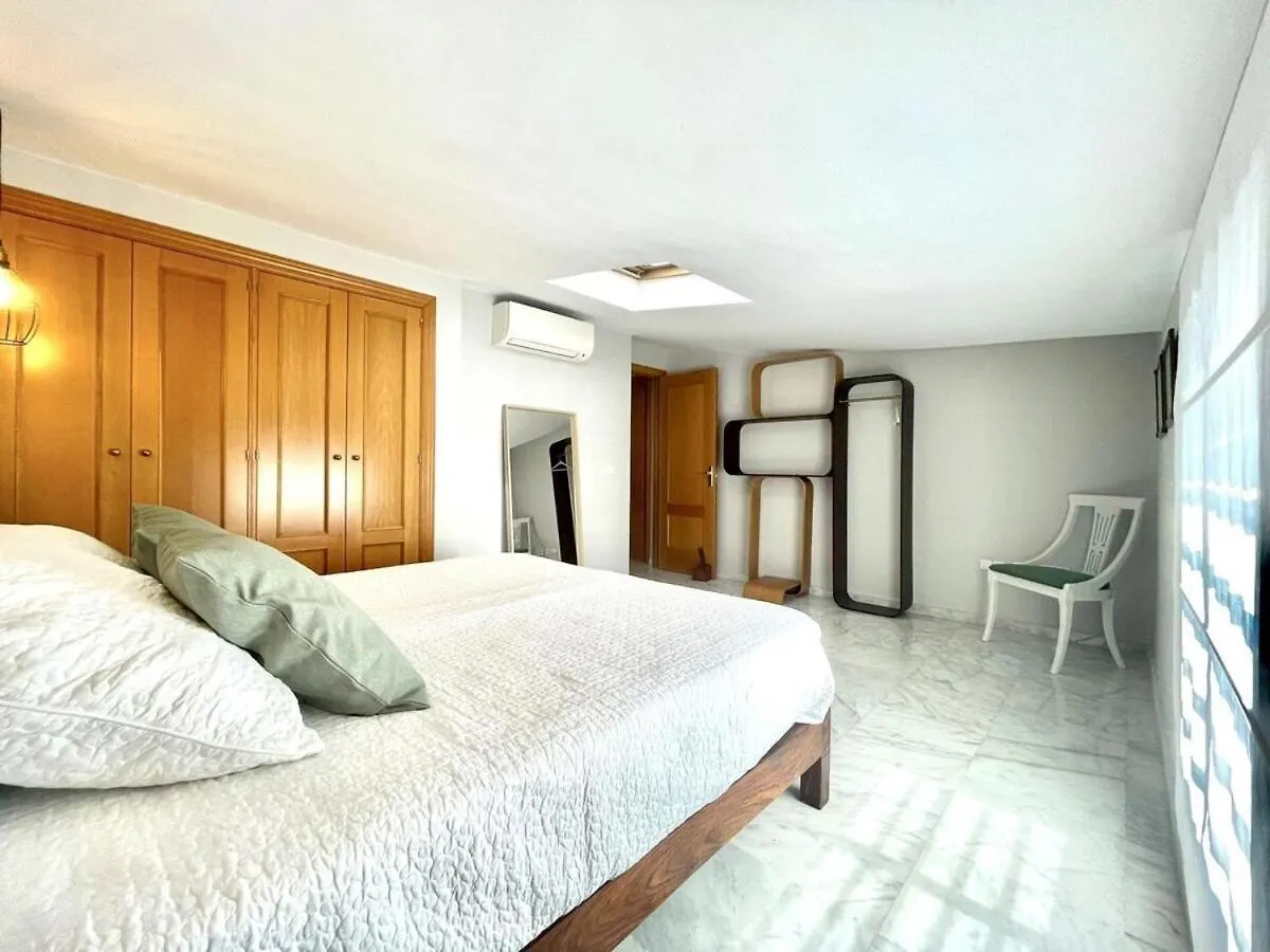 Apartment Calu Homes Duplex Cerca Playa De Huelin Malaga