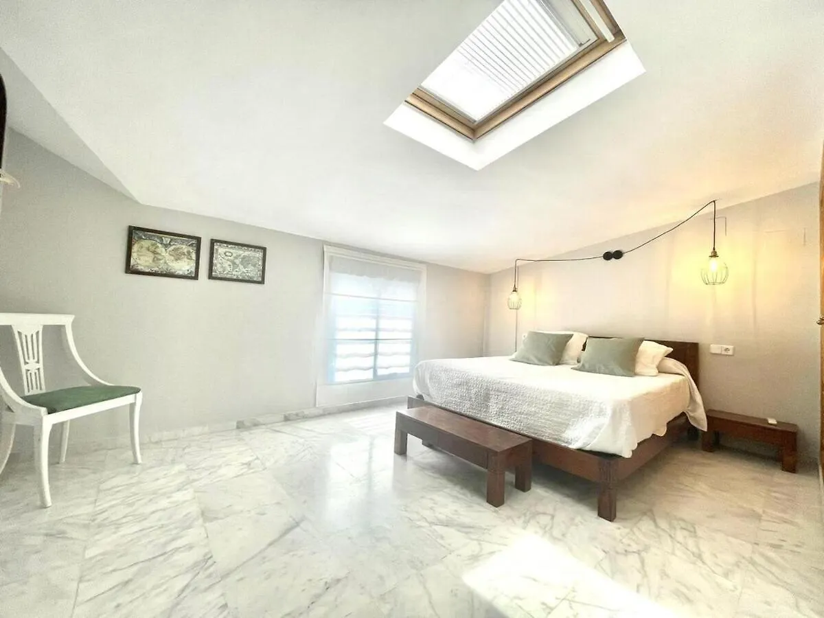 Calu Homes Duplex Cerca Playa De Huelin Malaga Spain