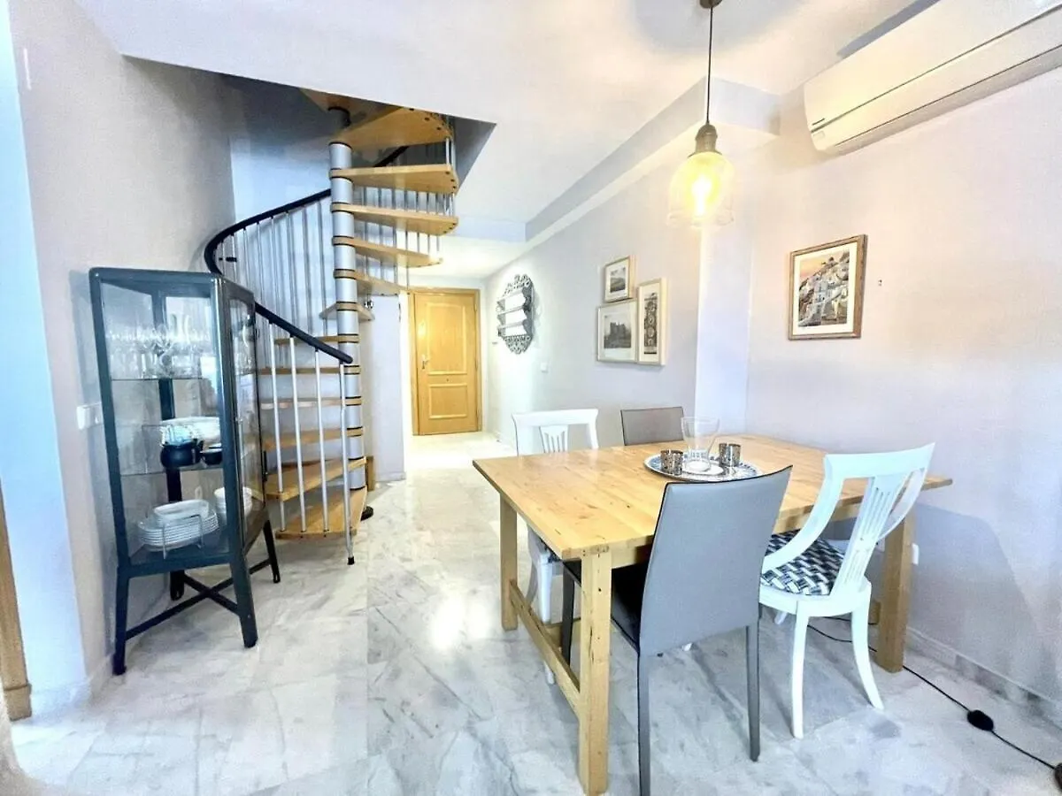 Calu Homes Duplex Cerca Playa De Huelin Malaga