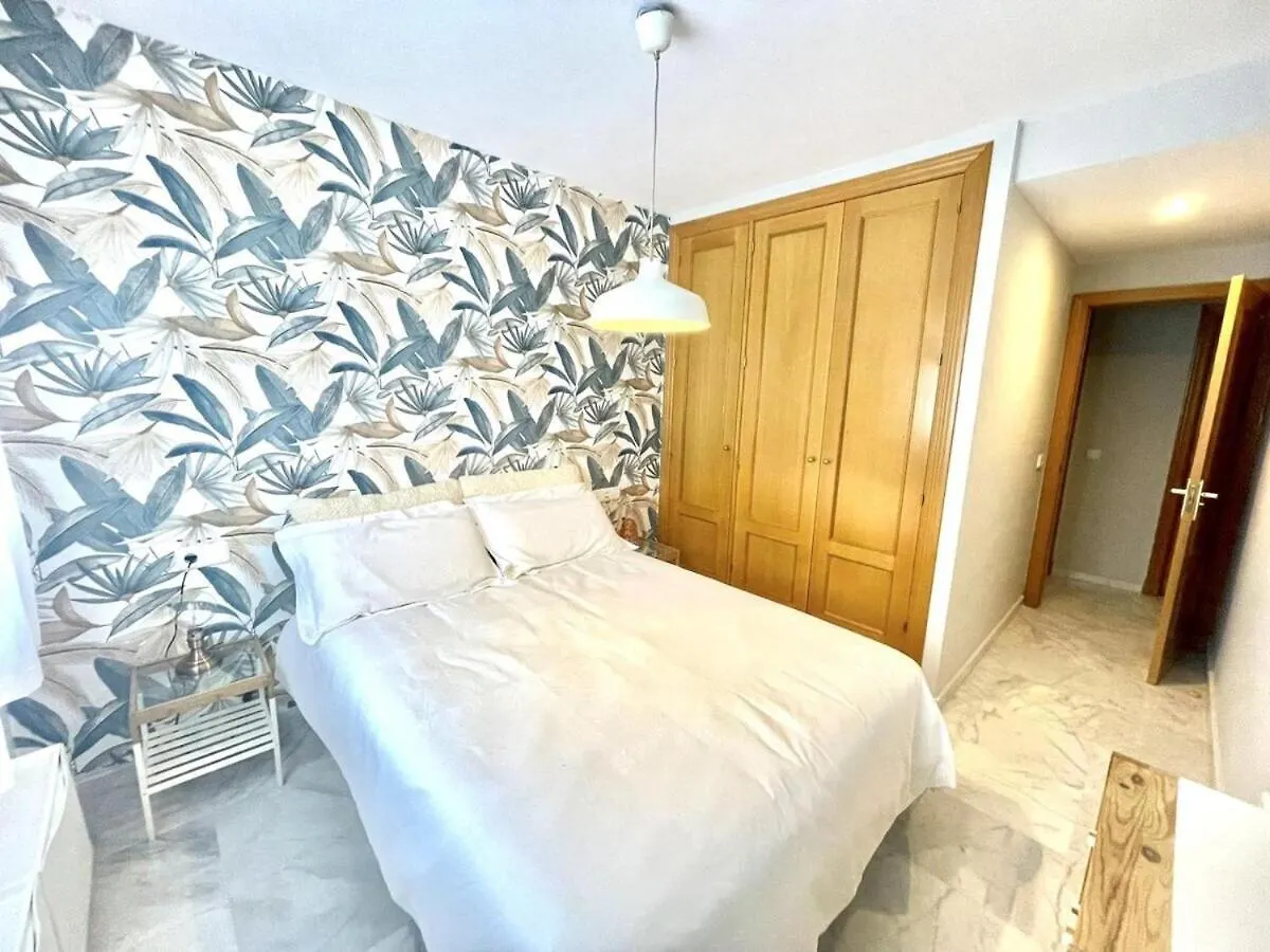 Apartment Calu Homes Duplex Cerca Playa De Huelin Malaga