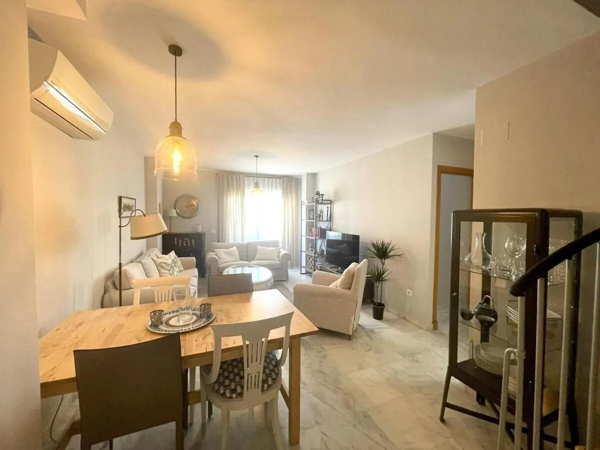 Apartmán Calu Homes Duplex Cerca Playa De Huelin Màlaga